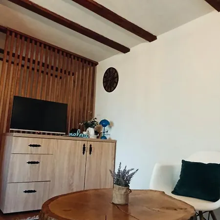 Relax Semesterbostad Visoko